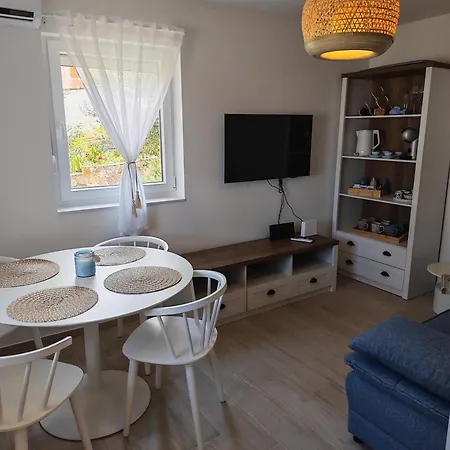 Astra Maris Apartament Gornji Karin
