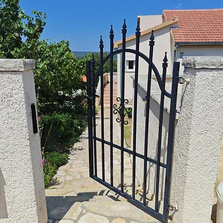 Apartament Astra Maris *